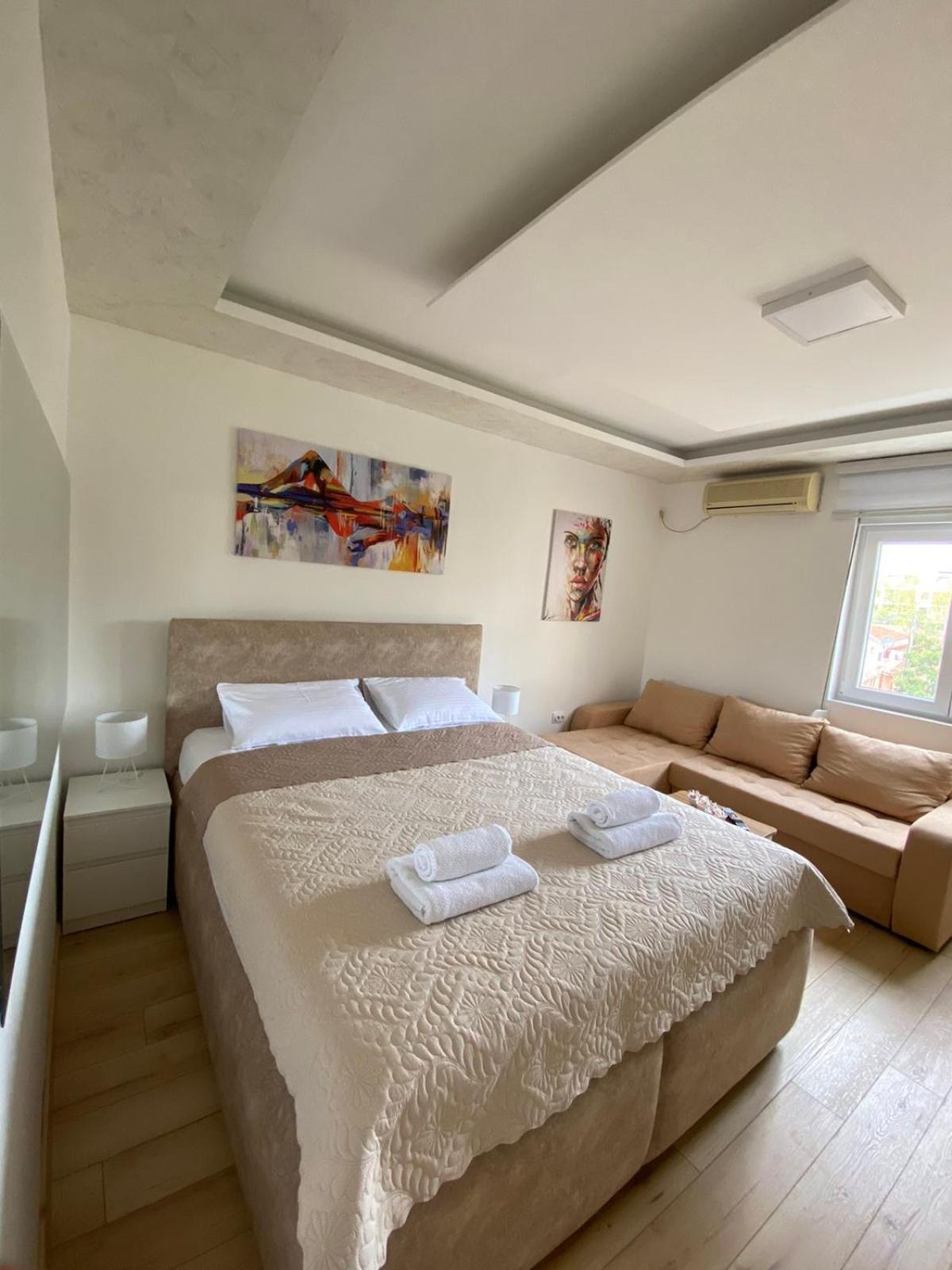 Apartment Comfort Lepa Kata